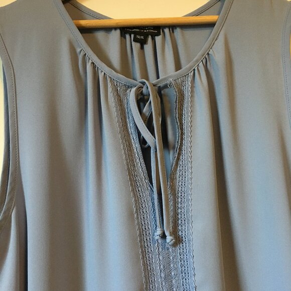 Vintage le chateau Canadian Made Pale Lavender Tie Up Crochet Lace Tank - Picture 3 of 14